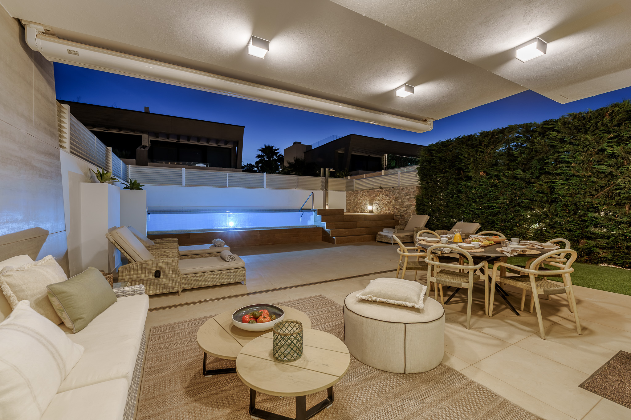 Modern Elegance Steps from Puerto Banús