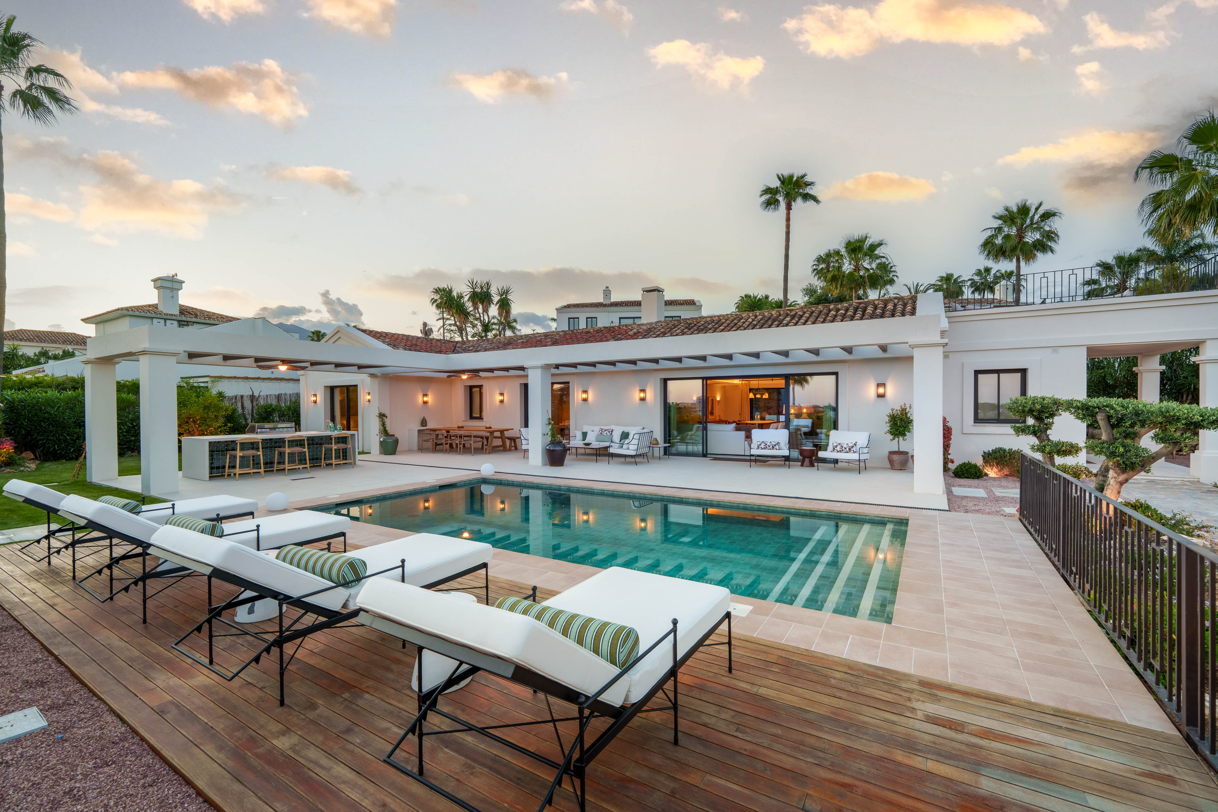 Casa Olivo – Timeless Elegance in the Heart of Nueva Andalucía