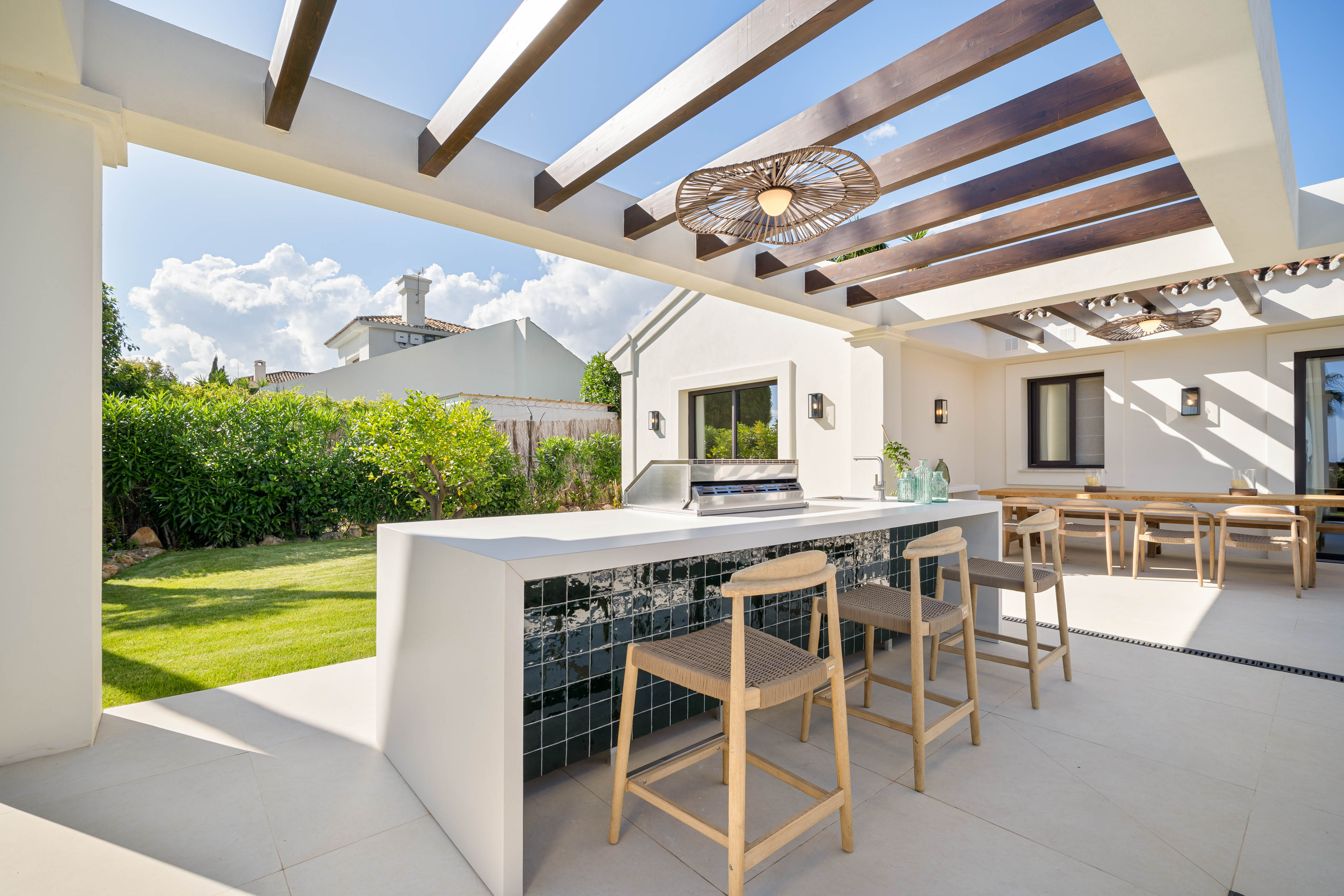 Casa Olivo – Timeless Elegance in the Heart of Nueva Andalucía