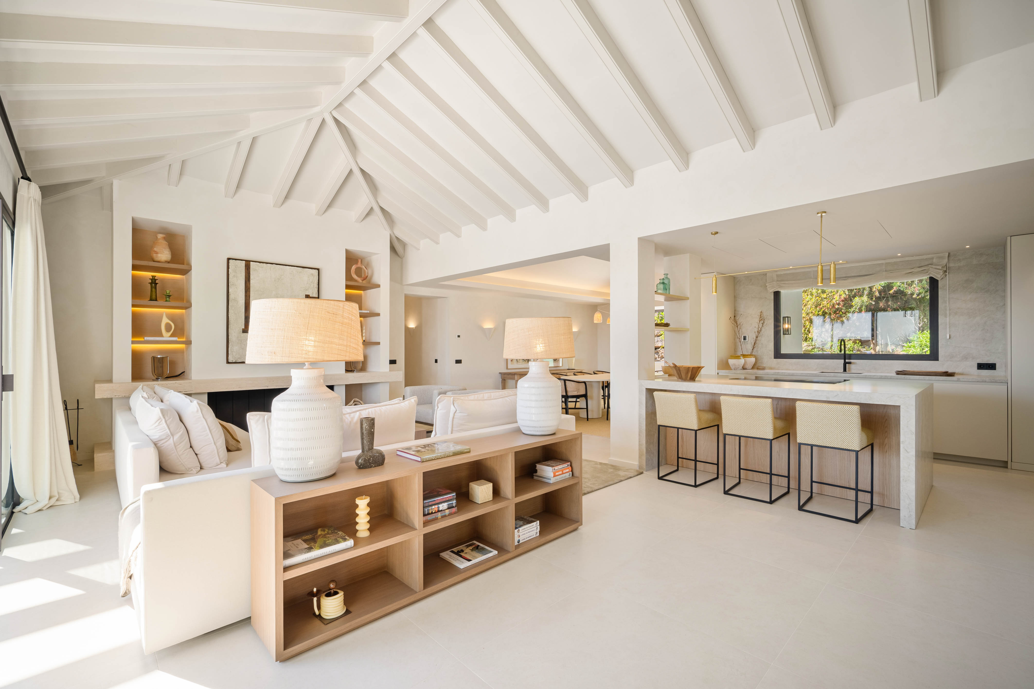 Casa Olivo – Timeless Elegance in the Heart of Nueva Andalucía