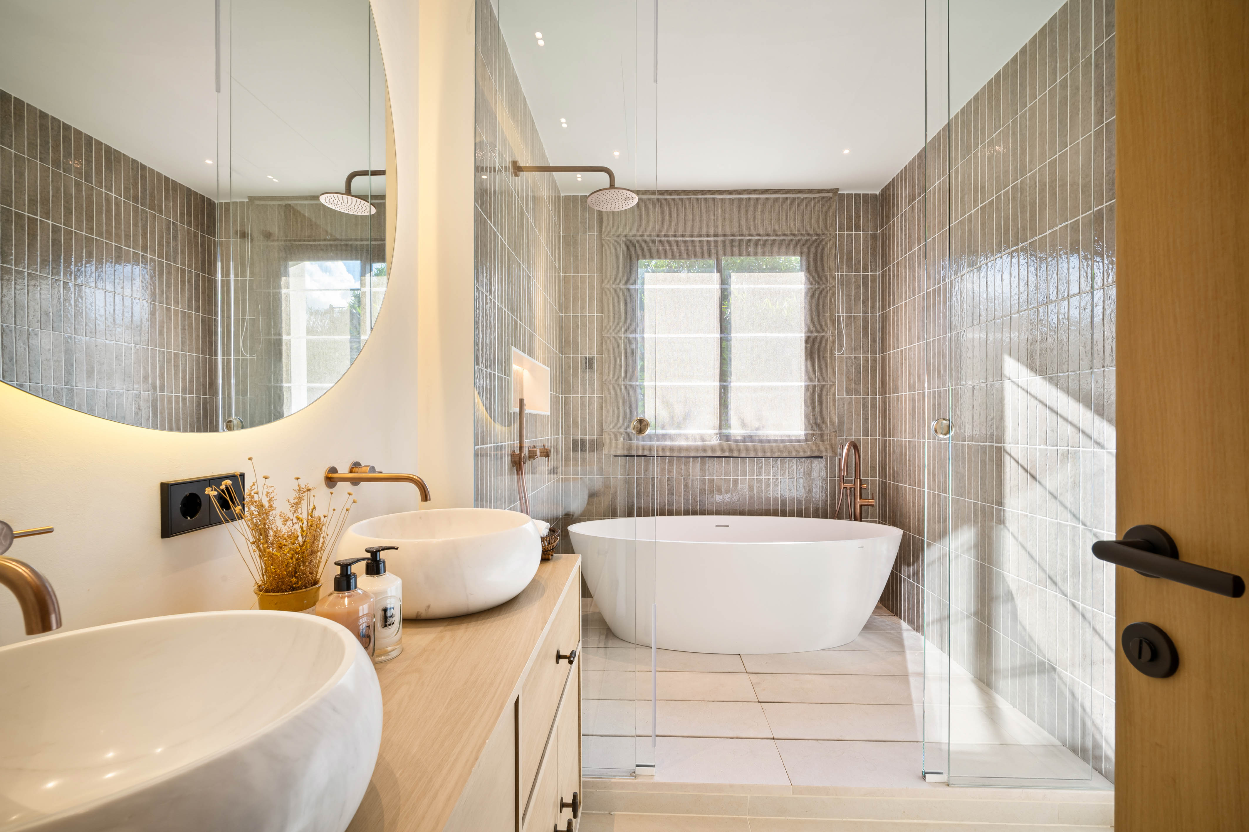 Casa Olivo – Timeless Elegance in the Heart of Nueva Andalucía