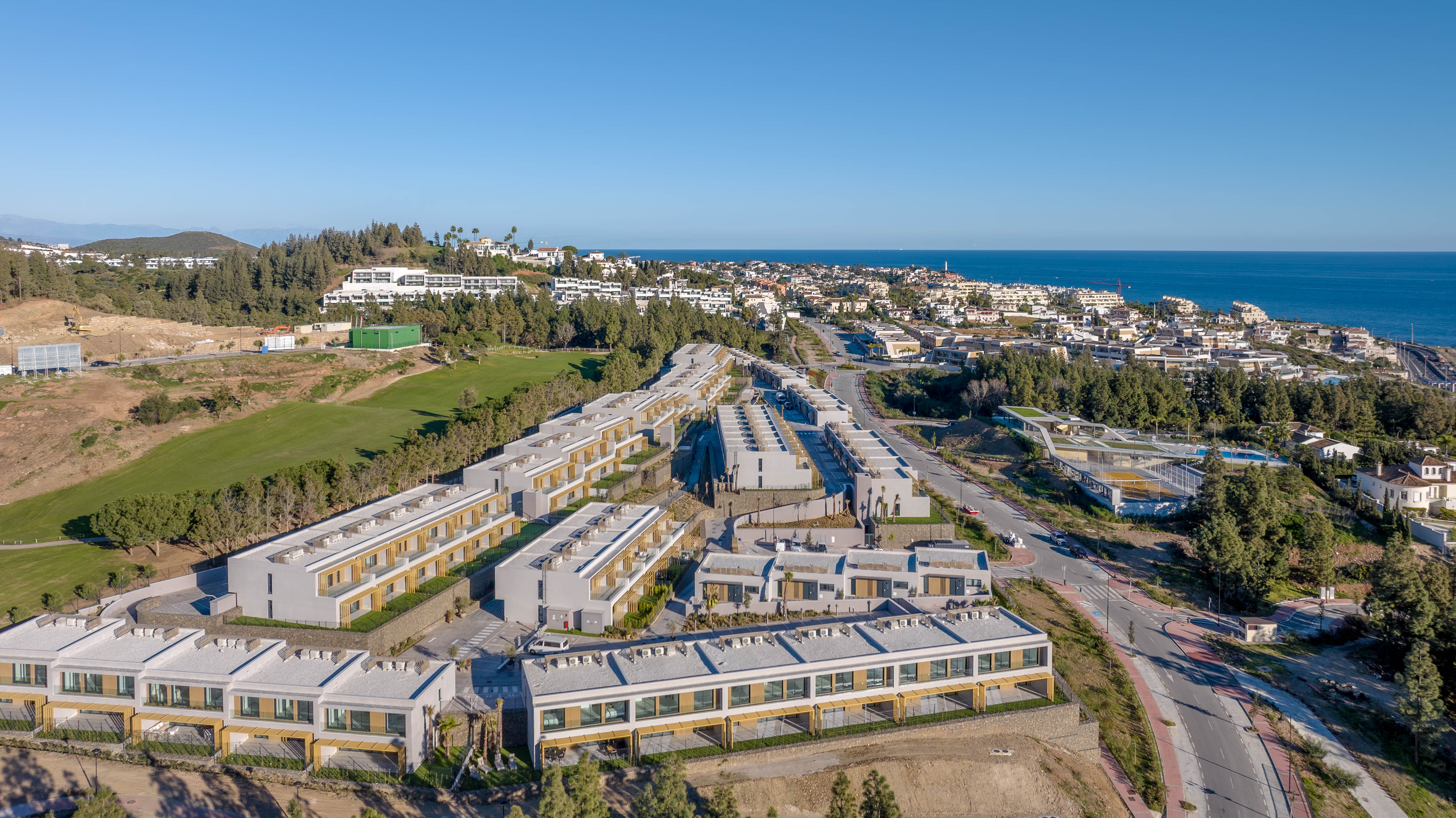Contemporary Townhouses Surrounded by Golf, Nature, and Mediterranean Comfort