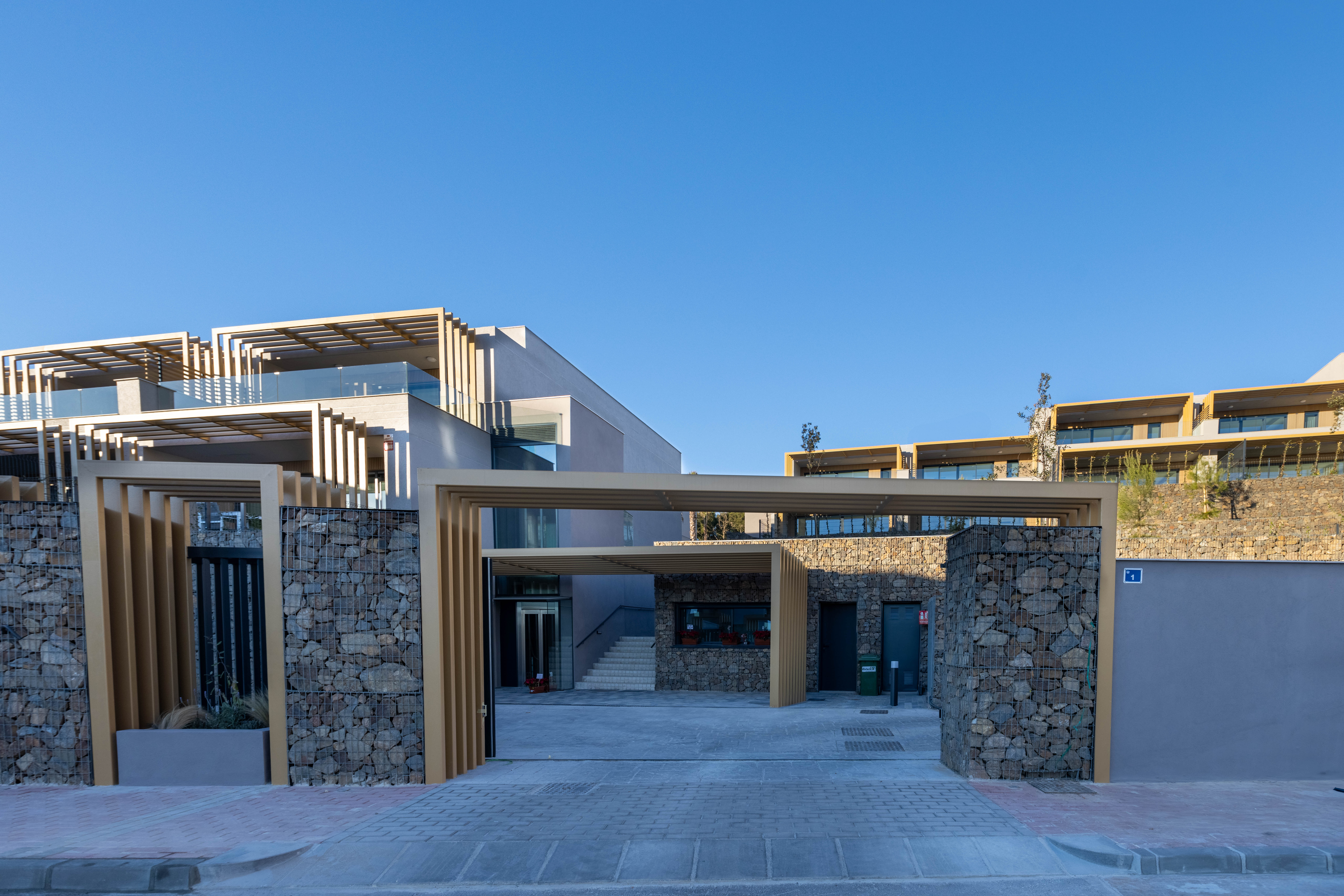 Contemporary Townhouses Surrounded by Golf, Nature, and Mediterranean Comfort