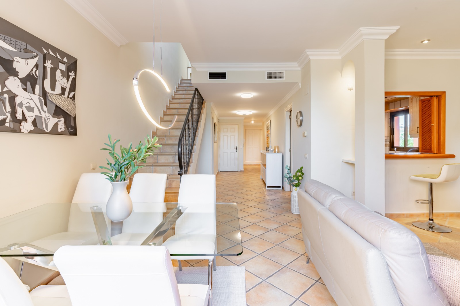Elegant Duplex with Spacious Terraces and a Relaxed Coastal Lifestyle