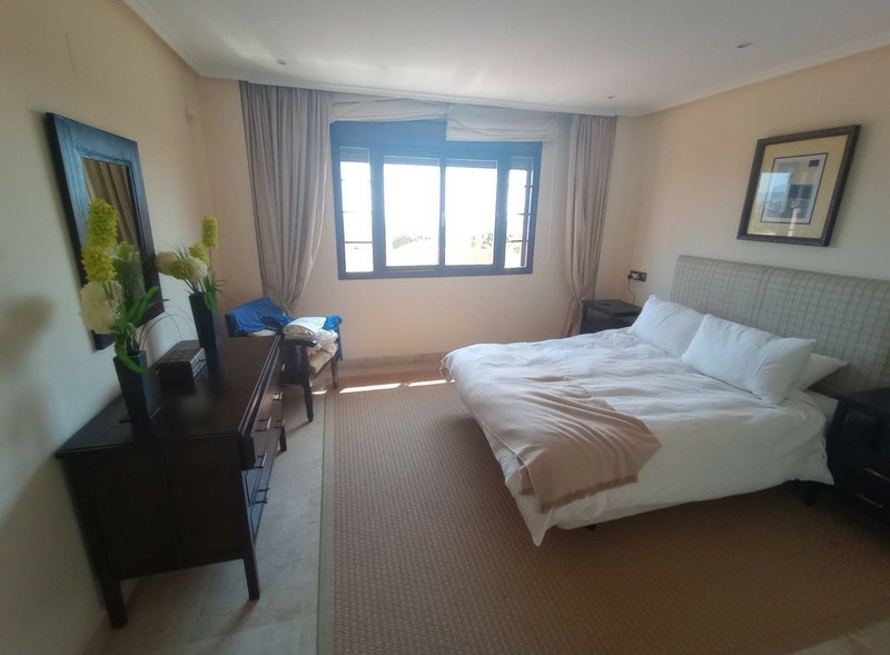 Elegant 2-Bedroom Ground Floor Apartment with Sea Views in La Mairena