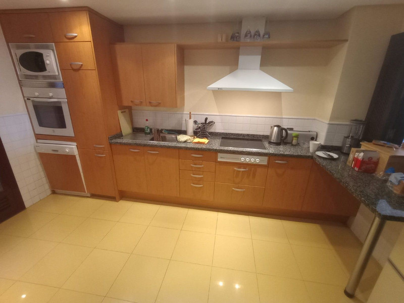Elegant 2-Bedroom Ground Floor Apartment with Sea Views in La Mairena