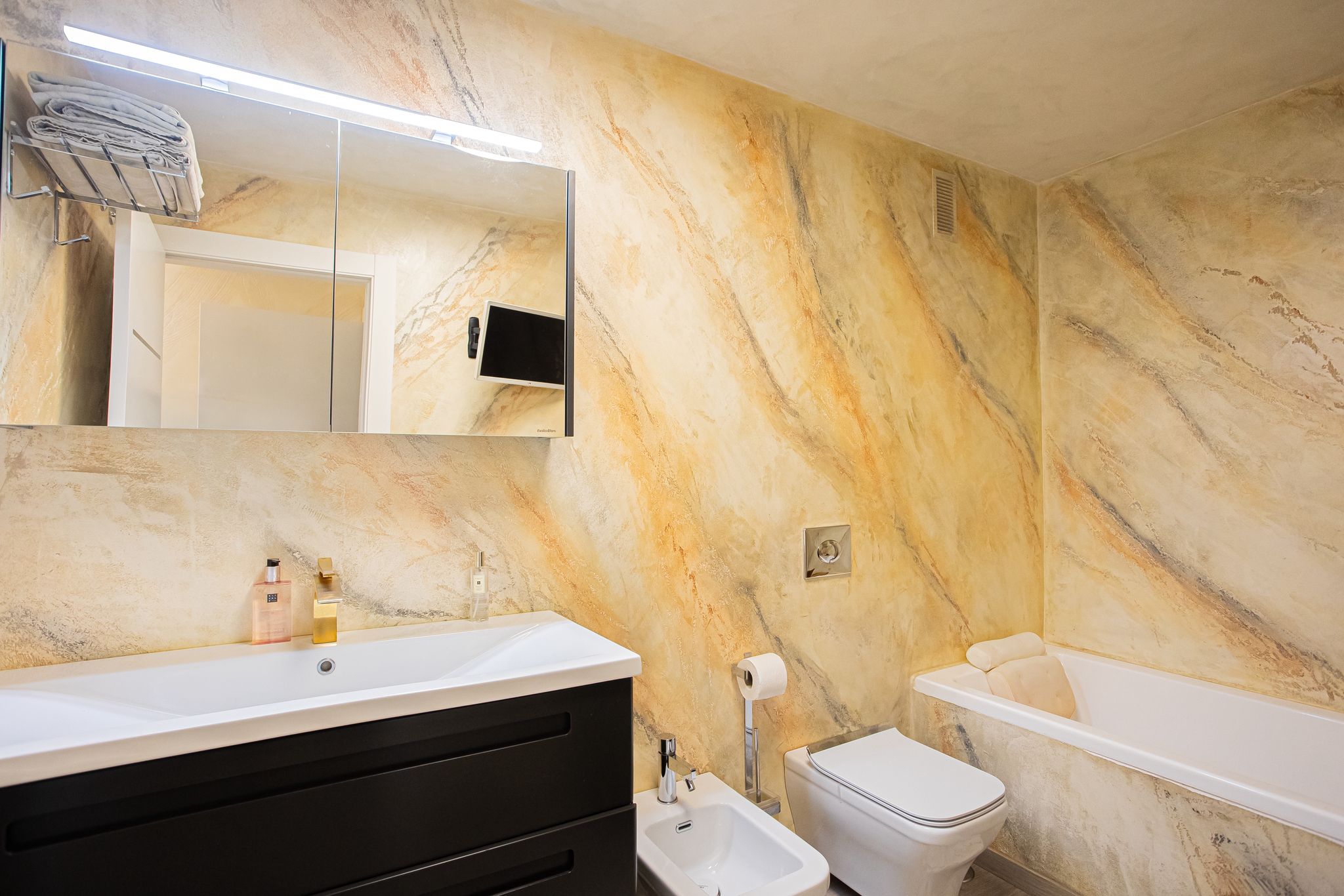 Luxury Apartment with Exceptional Terraces – Next to Villa Padierna, Costa del Sol