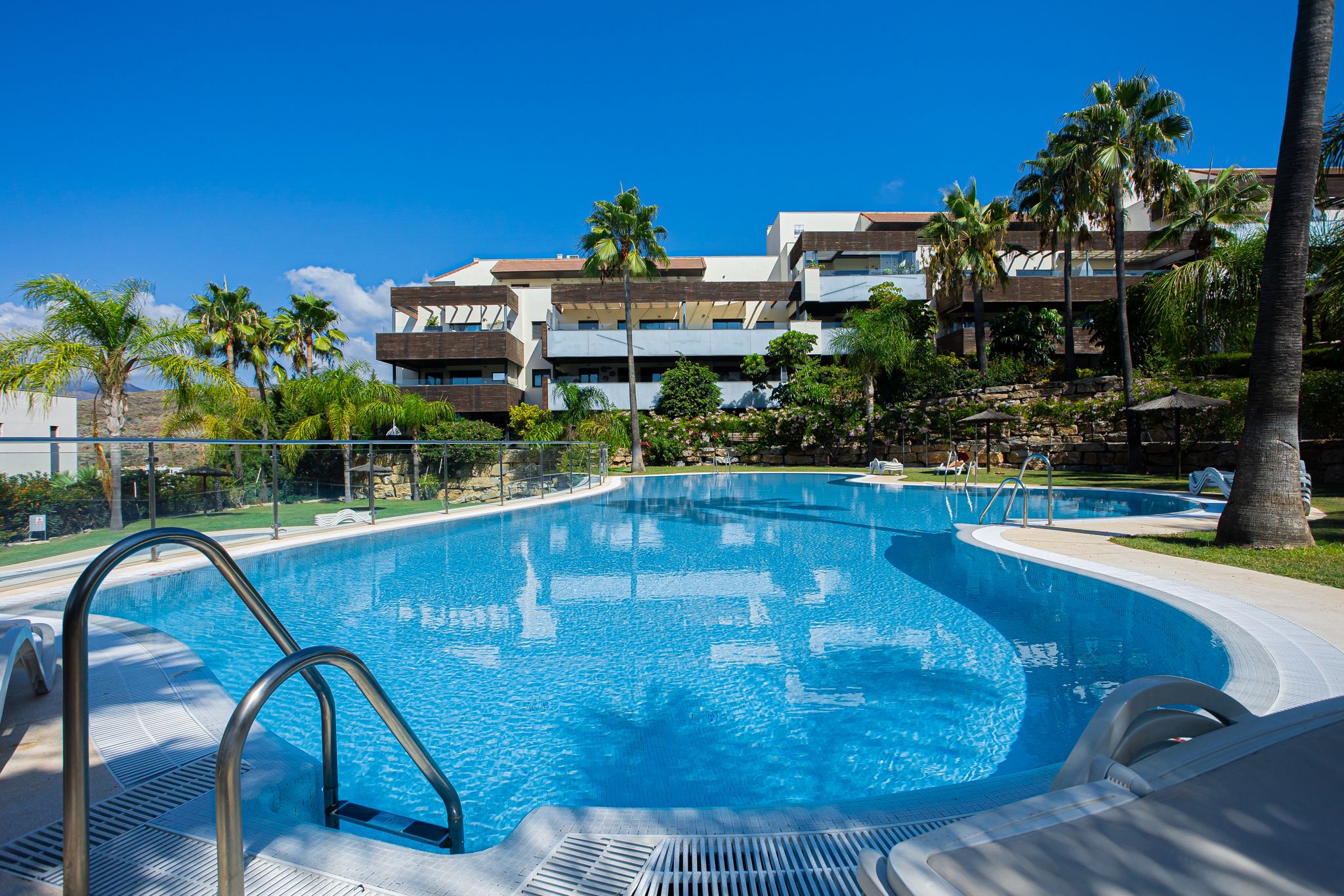 Luxury Apartment with Exceptional Terraces – Next to Villa Padierna, Costa del Sol
