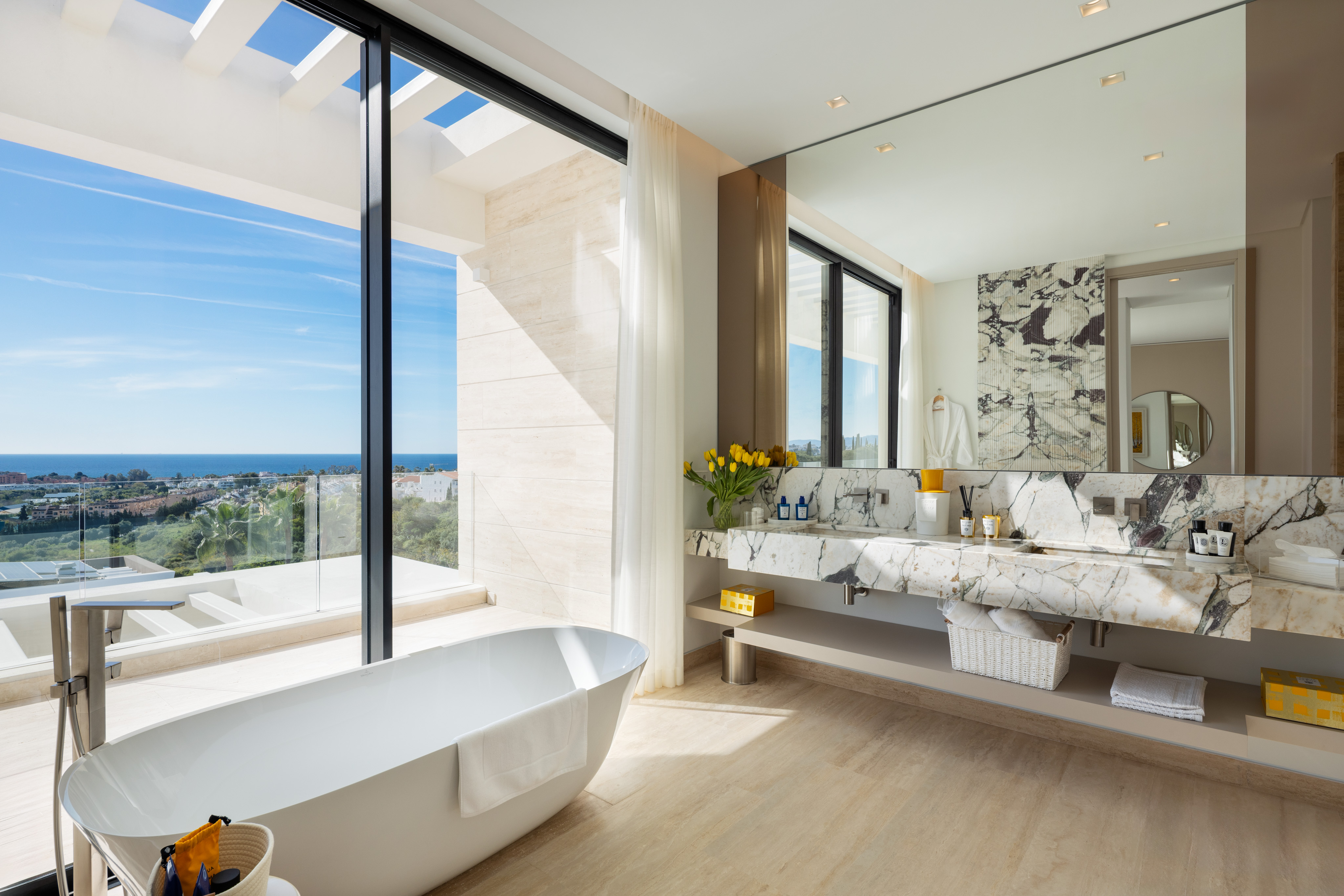 Modern Luxury Villa with Panoramic Views – Los Flamingos, Benahavís