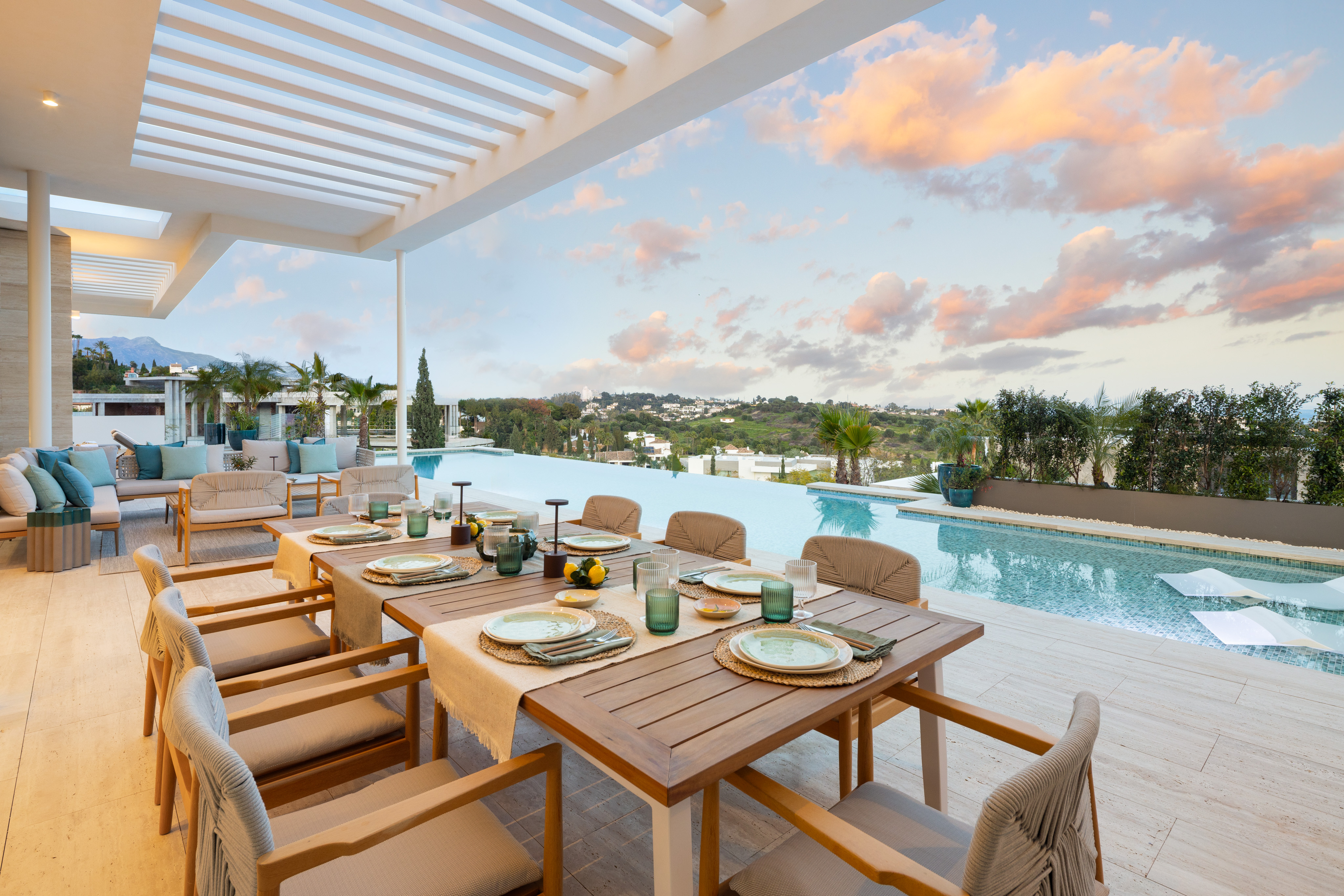 Modern Luxury Villa with Panoramic Views – Los Flamingos, Benahavís