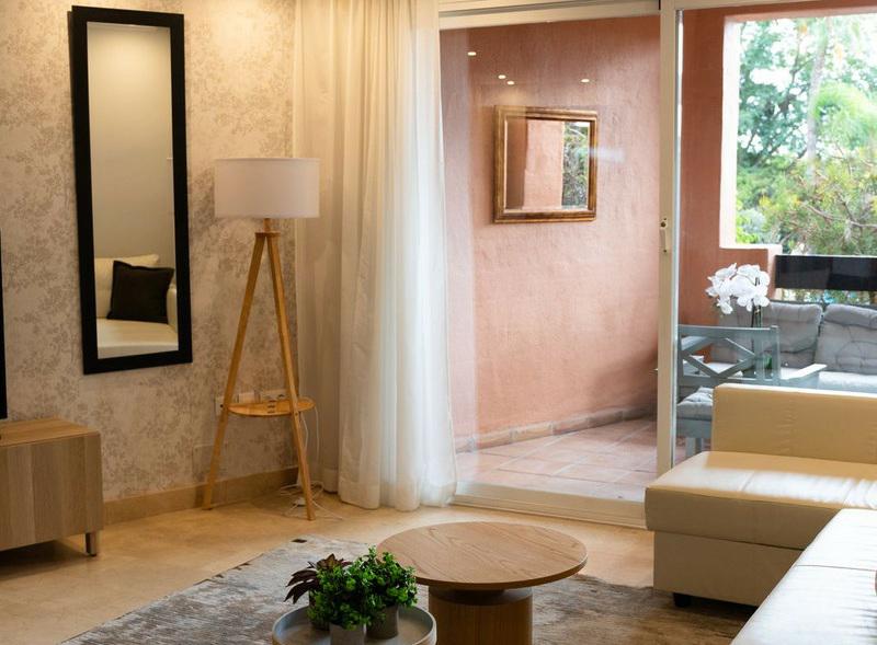 Luxury Ground Floor Apartment in Oasis de Marbella Golden Mile