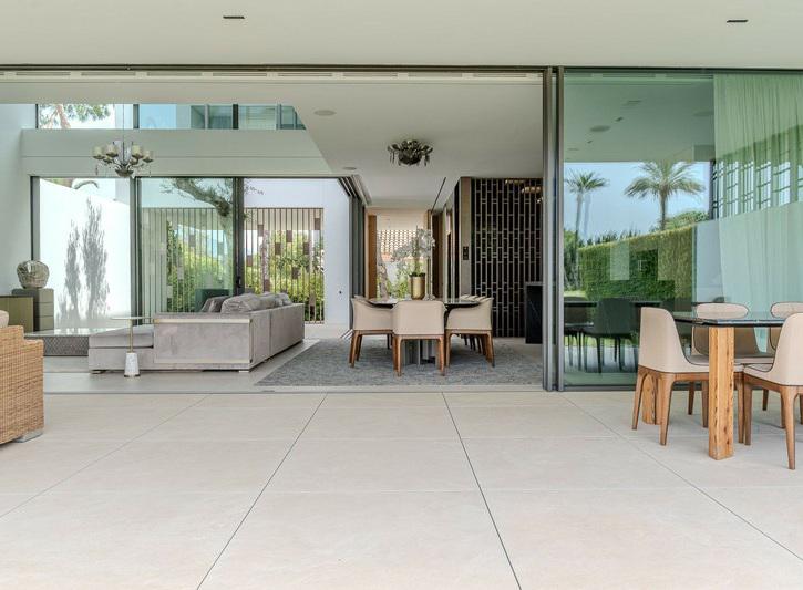 Luxury Villa for Rent in the Heart of Puerto Banús, Marbella