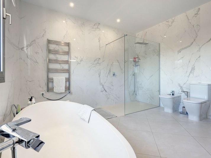 Exceptional Villa for Long-Term Rent in Sotogrande Alto Elegant, Spacious and Private
