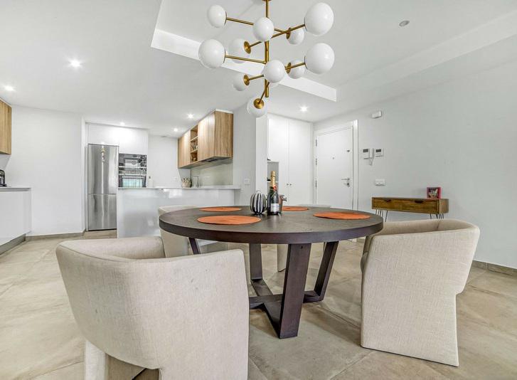 Elegant Modern Apartment with Designer Finishes in Les Résidences, Cancelada