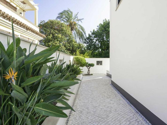 Charming Villa with Private Pool Just Minutes from the Sea – La Colina, Costa del Sol