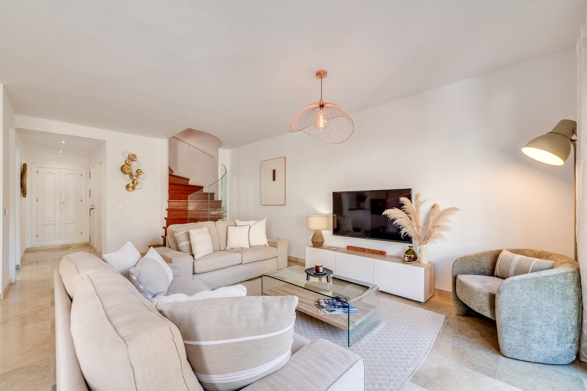 Spacious Townhouse for Rent in Aloha, Marbella