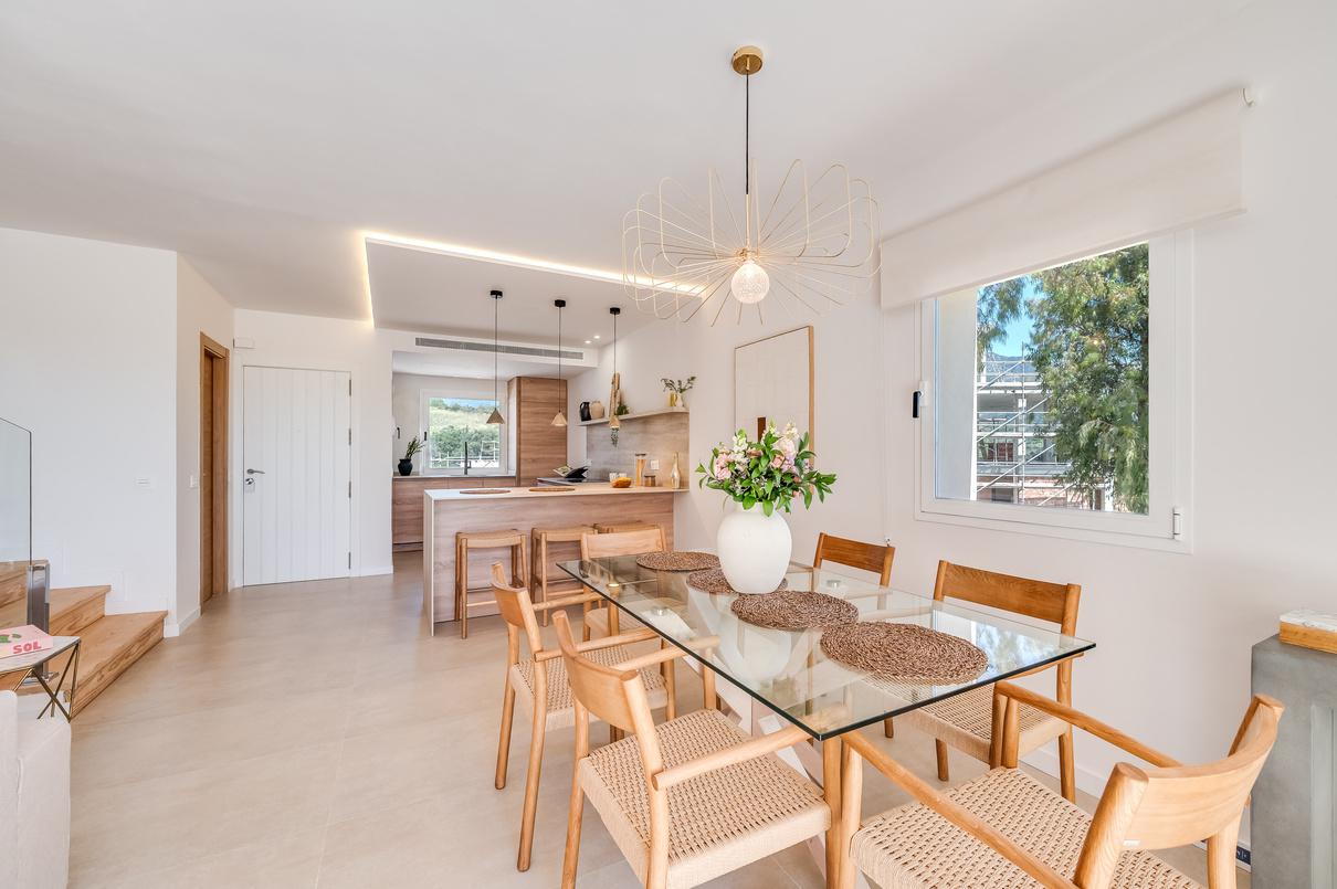 Spacious Townhouse for Rent in Aloha, Marbella