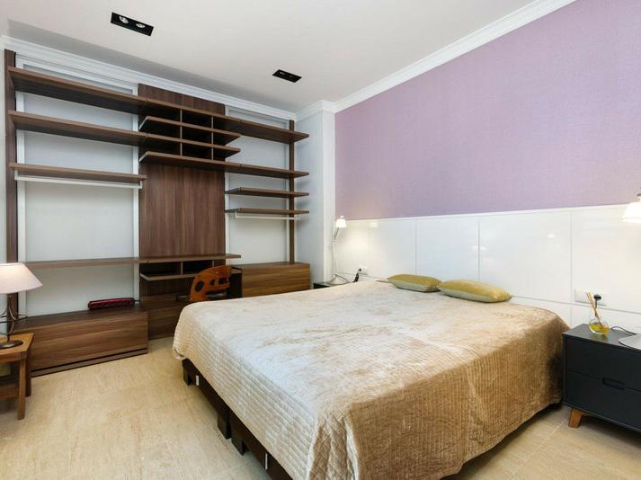 Stylish Ground Floor Apartment Steps from the Sea – Cancelada