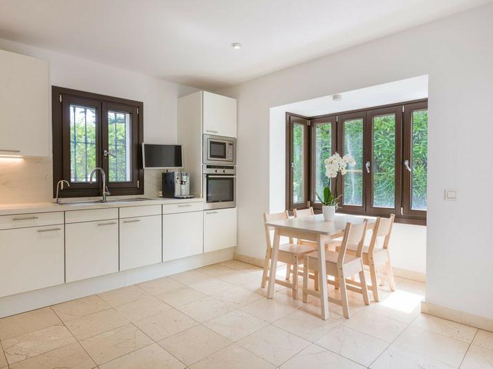 Timeless Villa Steps from the Beach Guadalmina Baja, Marbella