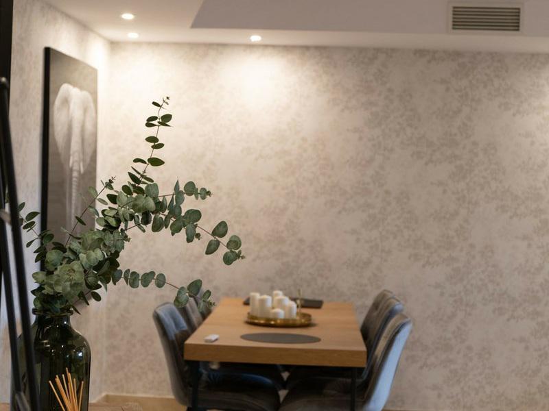 Luxury Ground Floor Apartment in Oasis de Marbella Golden Mile