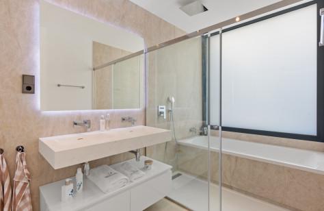 Luxury Living by the Sea Designer Townhouse in Banus Bay, Marbella