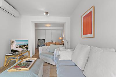 Elegant Apartment with Sea Views in Coto Real Golden Mile, Marbella