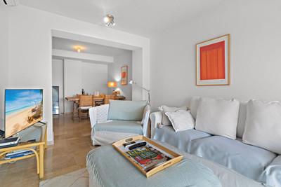 Elegant Apartment with Sea Views in Coto Real Golden Mile, Marbella