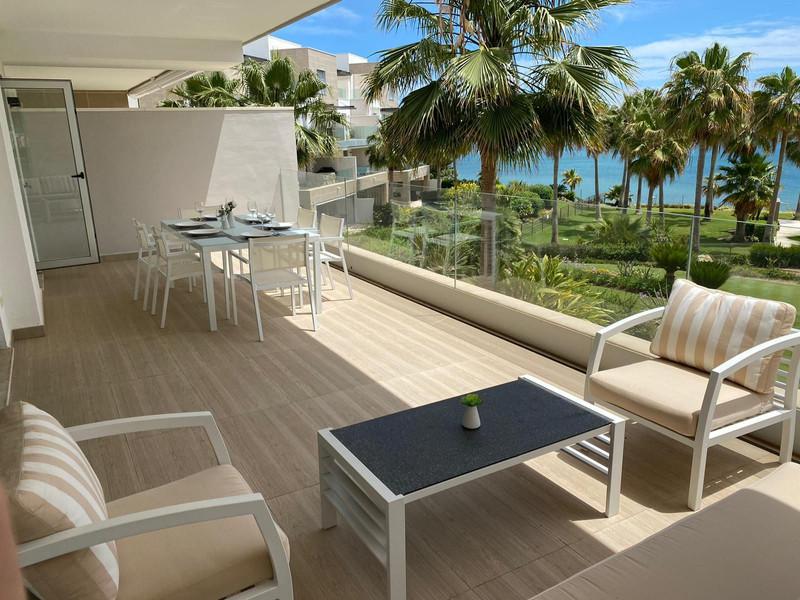 Brand-New Beachfront Apartment with Sea Views in Estepona