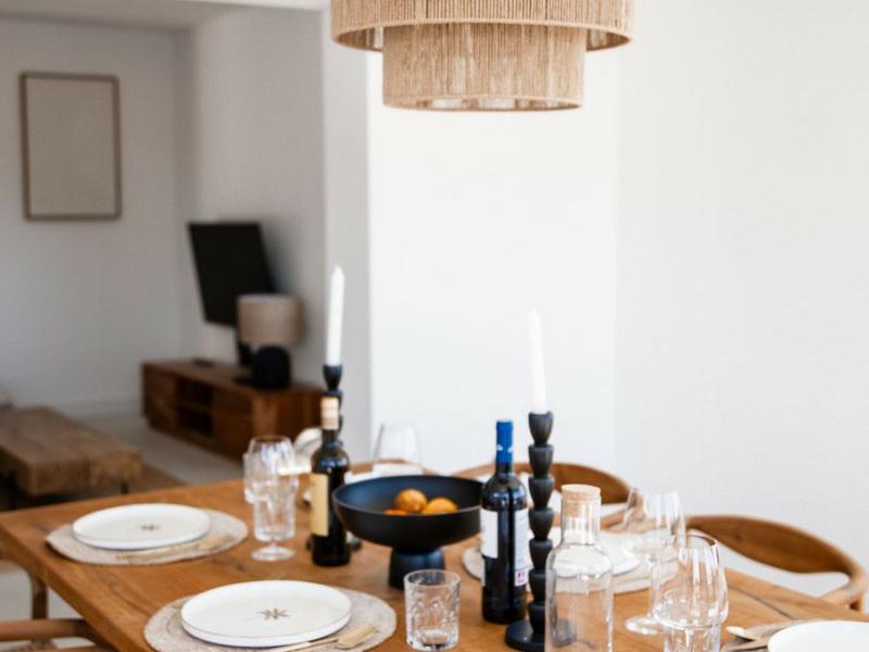 Stunning Renovated Villa with Pool and Tourist License