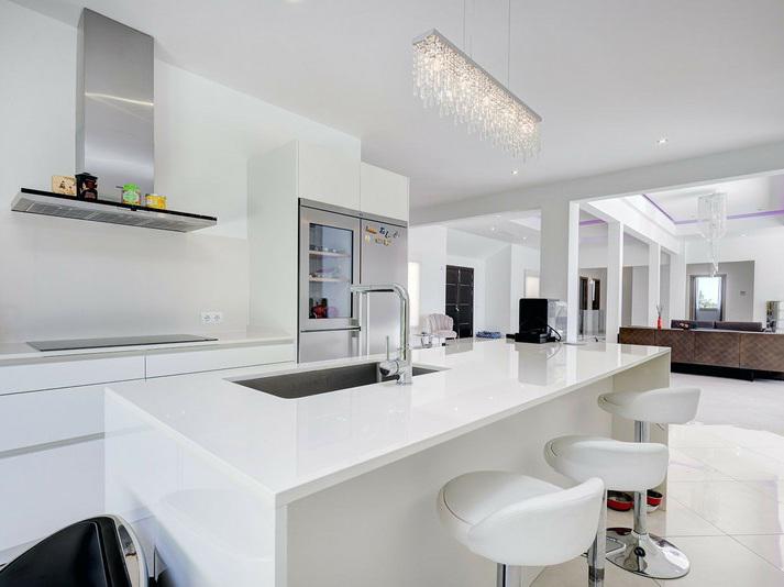 Exceptional Villa for Long-Term Rent in Sotogrande Alto Elegant, Spacious and Private