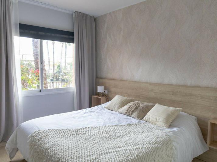 Luxury Ground Floor Apartment in Oasis de Marbella Golden Mile