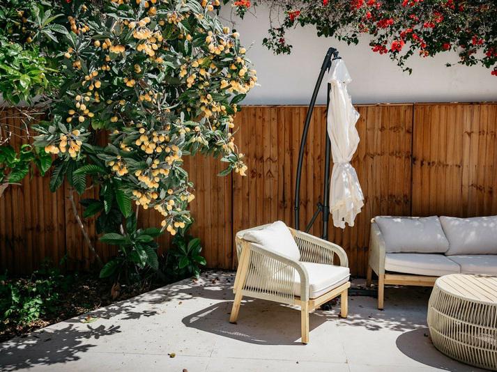 Stunning Renovated Villa with Pool and Tourist License