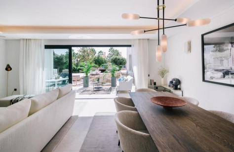Beautiful Semi-Detached House in Nueva Andalucía