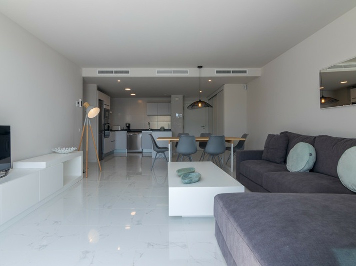 Stylish Penthouse with Sunset Views in Casares Golf