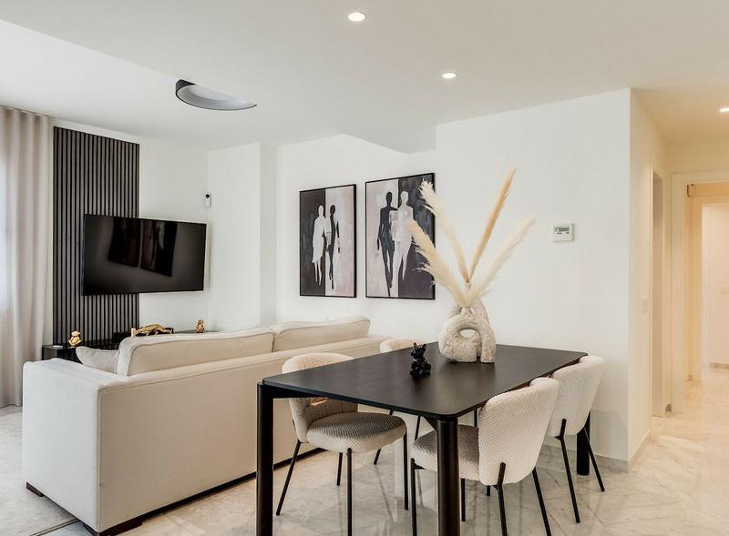 Valle Romano Gem: Renovated Apartment with Golf & Mountain Views!