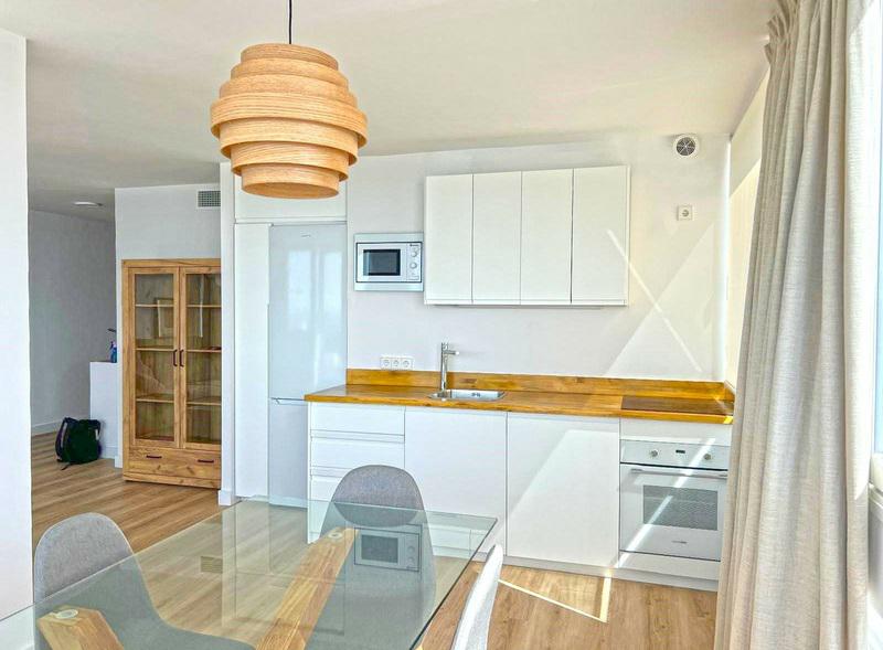 Furnished Apartment by Marbella’s Seafront with Exceptional Communal Areas