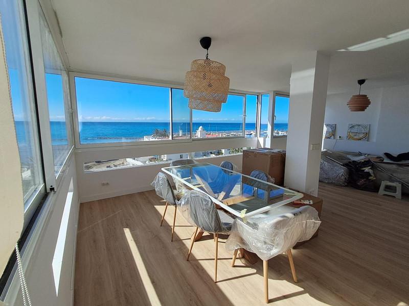 Furnished Apartment by Marbella’s Seafront with Exceptional Communal Areas