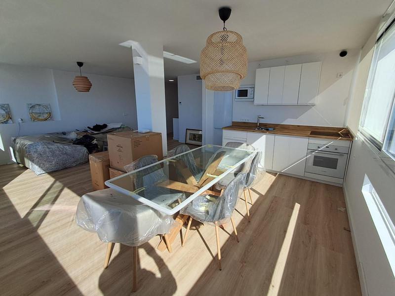 Furnished Apartment by Marbella’s Seafront with Exceptional Communal Areas