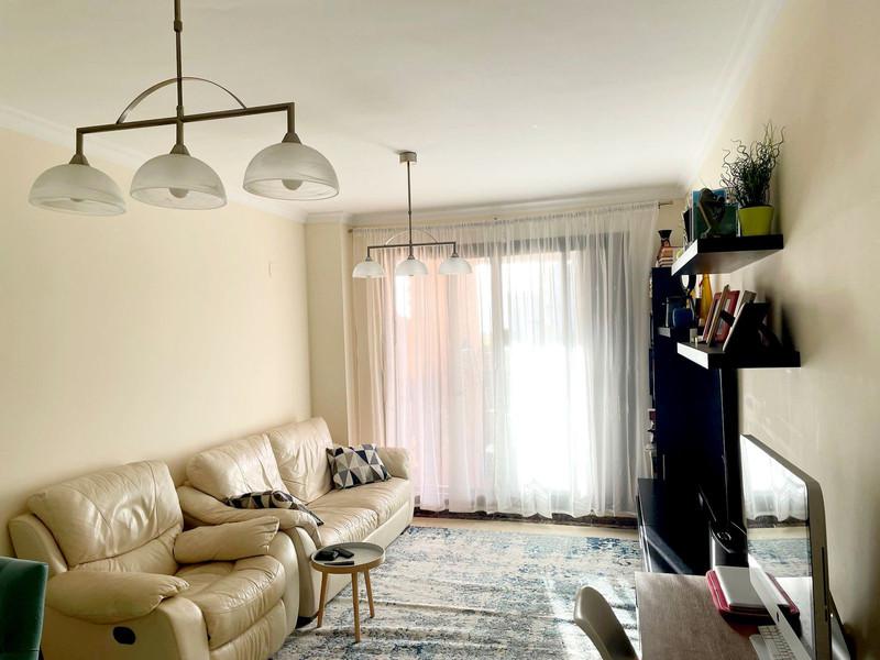 Stylish Apartment with Golf, Sea and Mountain Views in Calanova, Mijas Costa