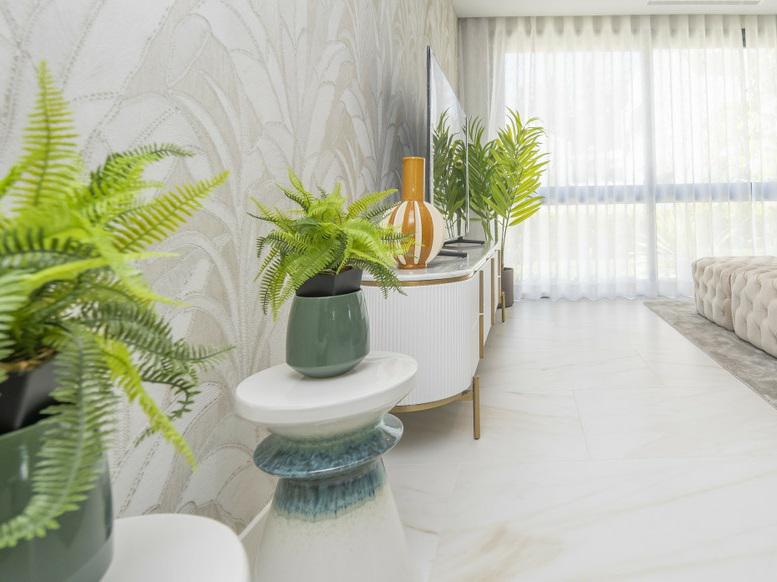 Nueva Andalucía Gem: Brand New Townhouse in Marein Village!