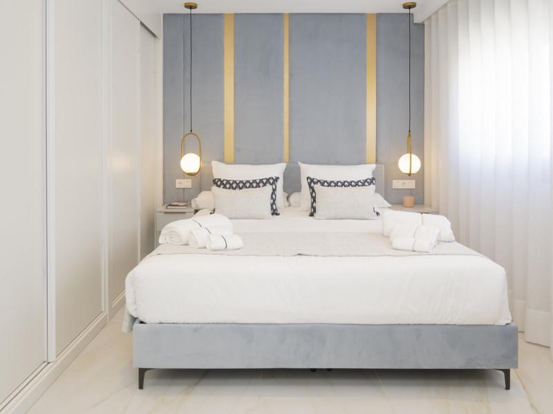 Nueva Andalucía Gem: Brand New Townhouse in Marein Village!