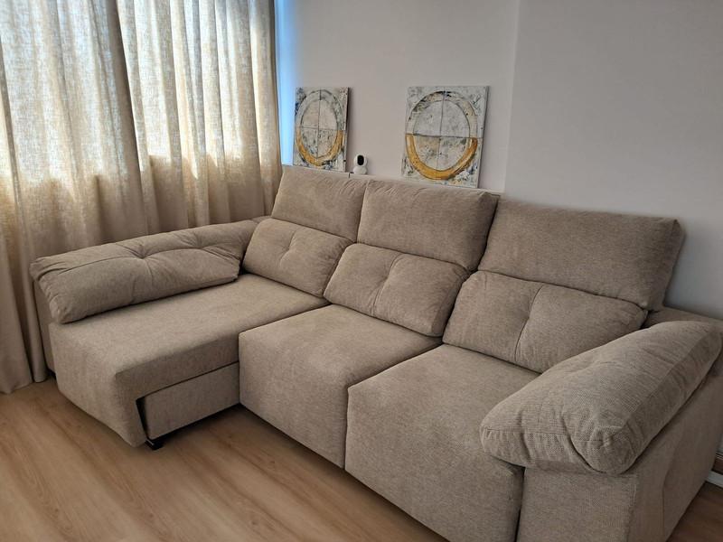 Furnished Apartment by Marbella’s Seafront with Exceptional Communal Areas