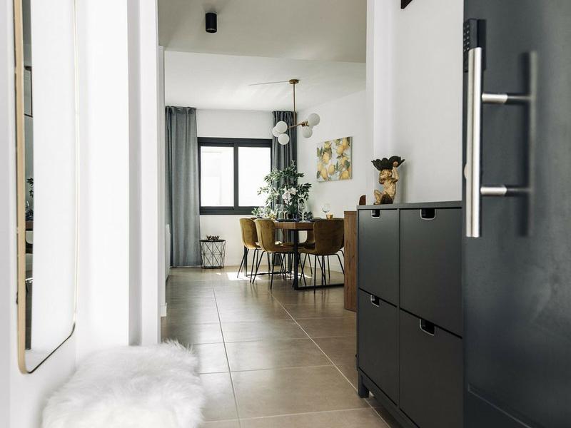 Semi-Detached House with Spacious Terrace – El Paraíso, Costa del Sol