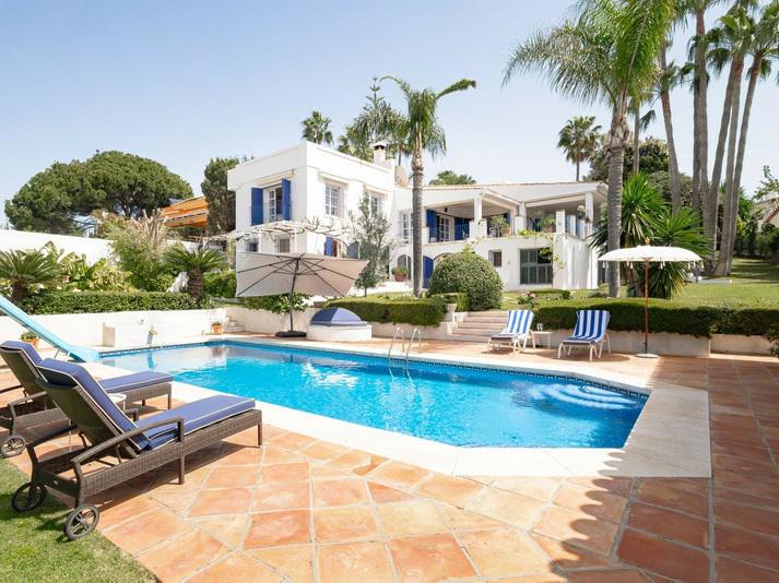 Elegant Villa with Private Pool – Guadalmina Alta, Marbella