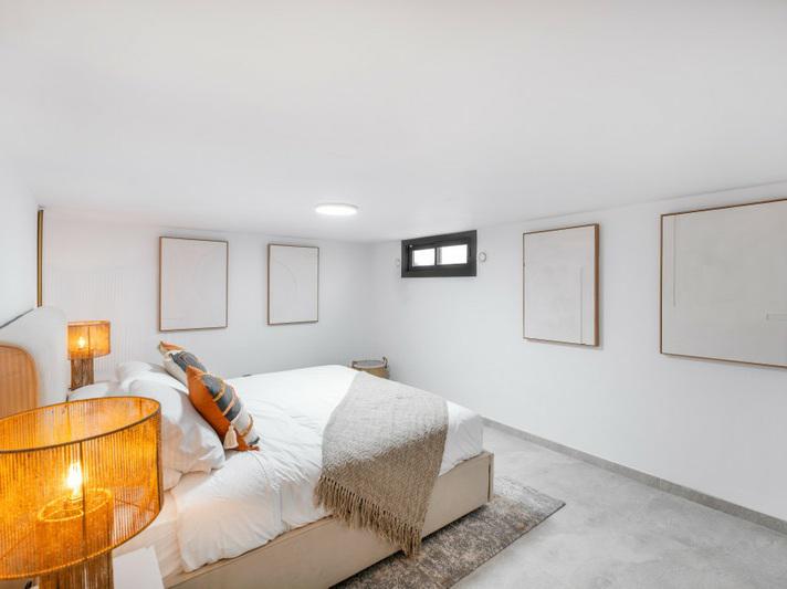 Luxury Villa with Pool, Jacuzzi and Cinema Room – Golden Mile, Marbella