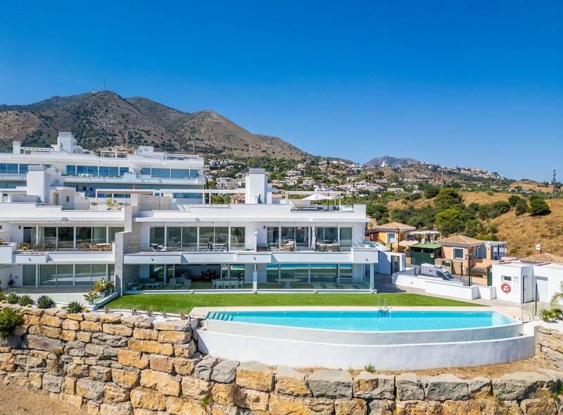 Luxury Sea View Apartment with Terrace – Higuerón, Costa del Sol