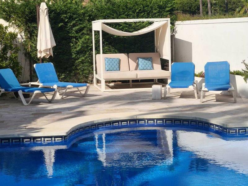 Luxury Villa with Heated Pool and Panoramic Views – Nueva Atalaya, Benahavís