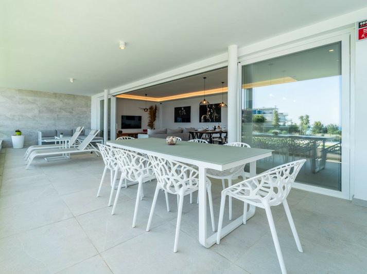 Luxury Sea View Apartment with Terrace – Higuerón, Costa del Sol