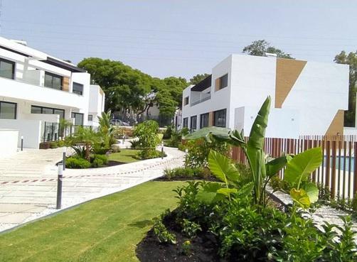 Contemporary Townhouse for Rent in Marein Village – Nueva Andalucía, Marbella