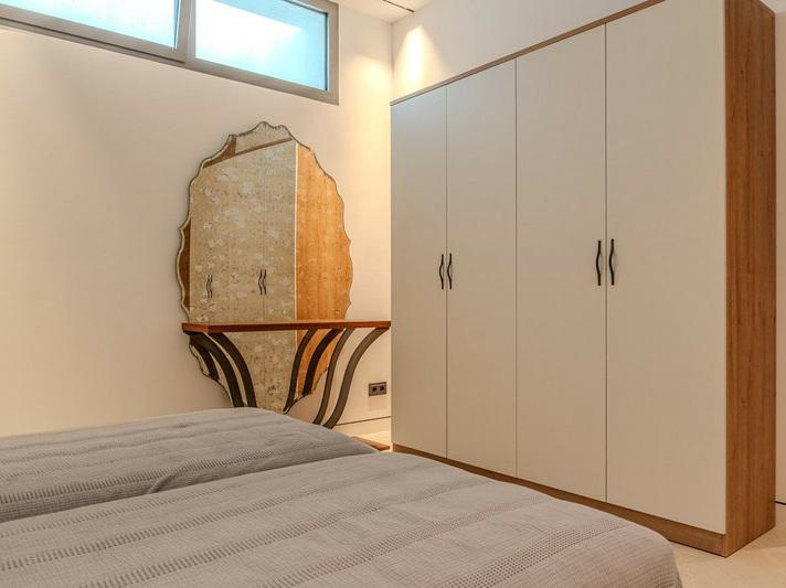 Luxury Villa with Rooftop Pool in Exclusive Vilas 6 – Puerto Banús, Marbella